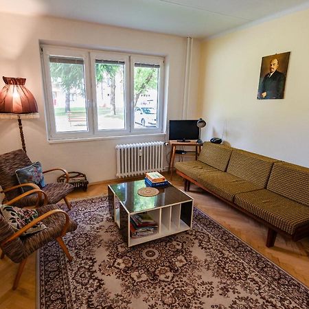 ברזנו Retro Apartment מראה חיצוני תמונה