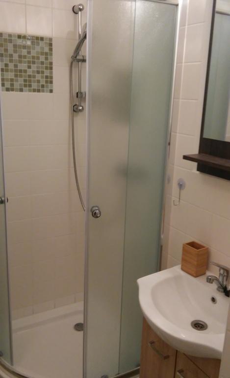 ברזנו Retro Apartment מראה חיצוני תמונה